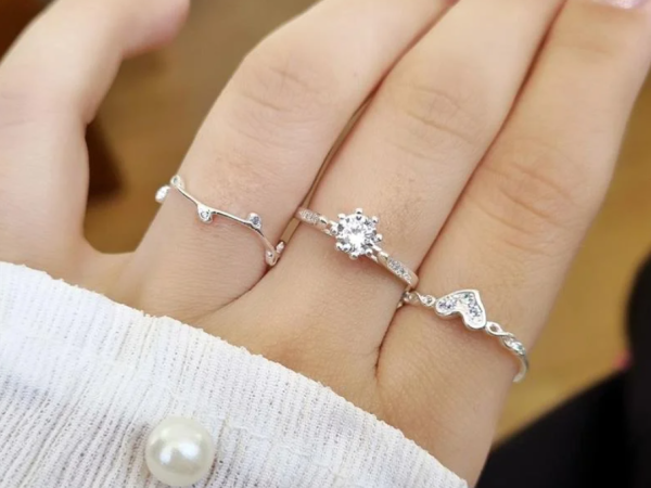 Black Friday: Ofertas em Anéis de Prata para Todos os Estilos