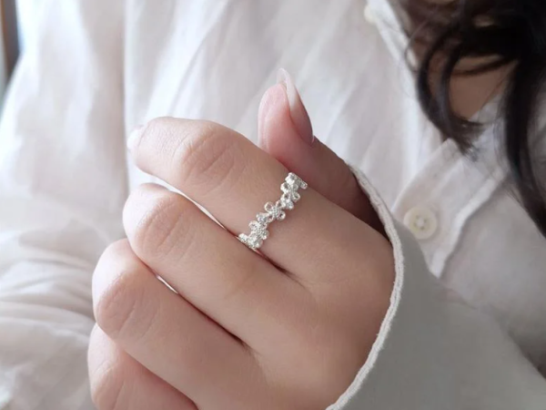 6 Dicas para Transformar seu Visual com Acessórios em Prata